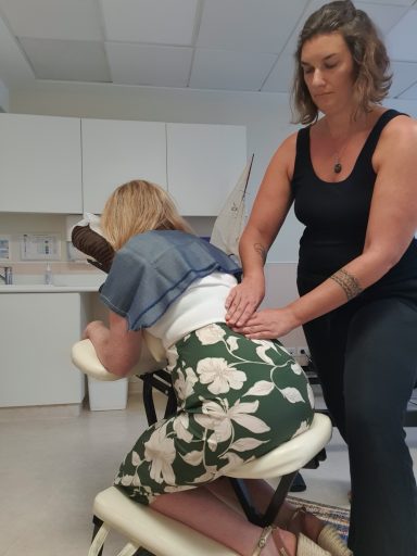 massage sur chaise spécial dos